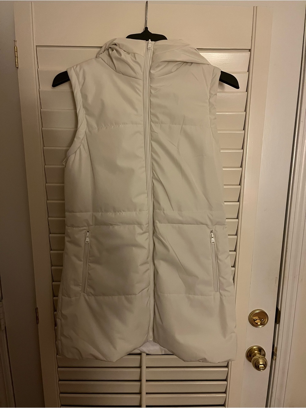Celsius white sleeveless puffer vest
